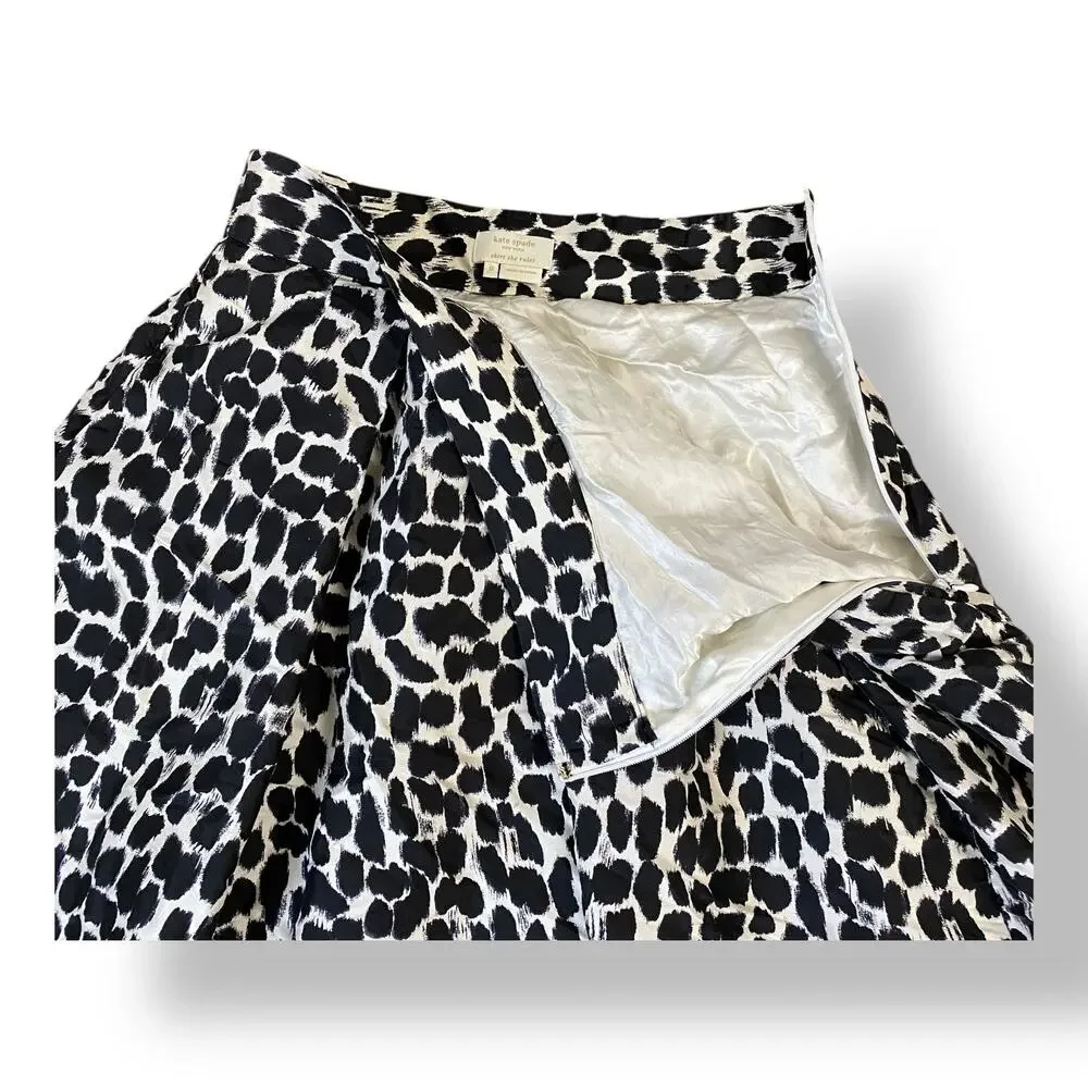 Kate Spade 100% Silk Cheetah Print Pleated Skirt Womens Size 8 Black White‎